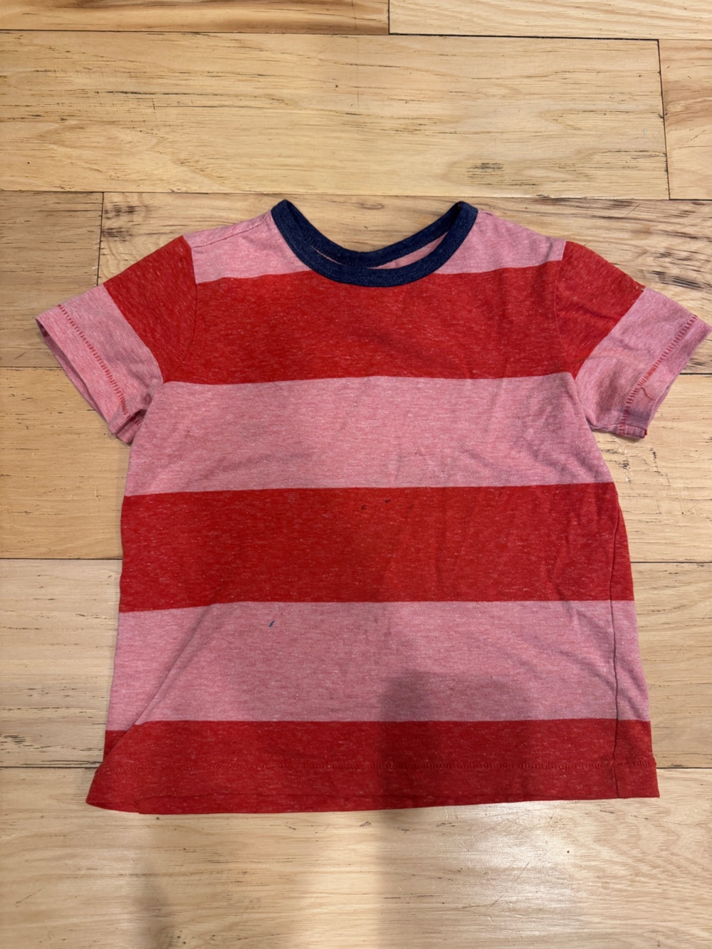 Primary tshirt 4-5T